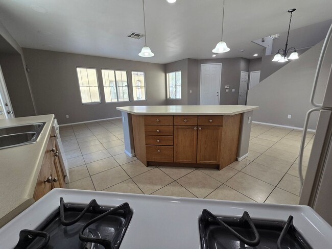 Building Photo - Coming Soon - Spacious 3 Bedroom Home in N...