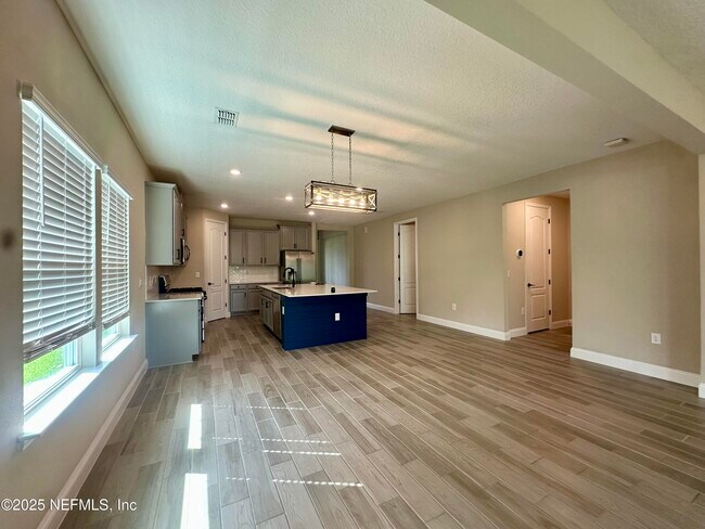 Building Photo - 134 Cobalt Ln