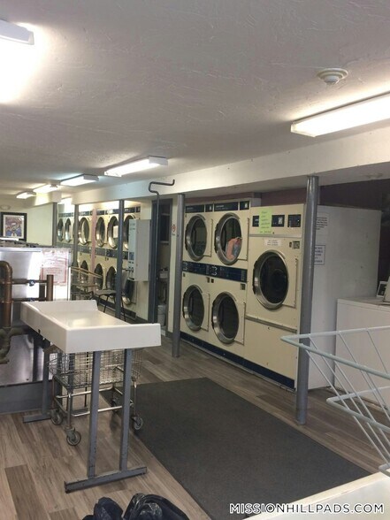 Building Photo - 891 Huntington Ave