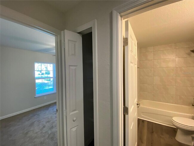 Building Photo - 36 Bahia Pass Loop