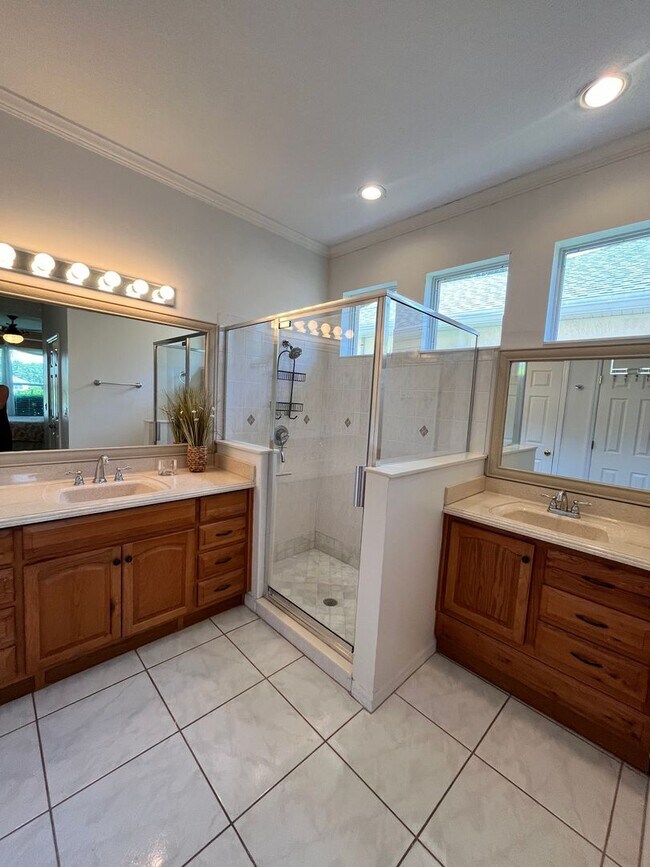 Building Photo - 613 Casa Fuerta Ln