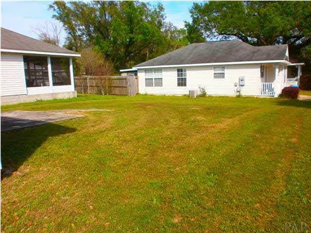 Building Photo - Heirloom Property