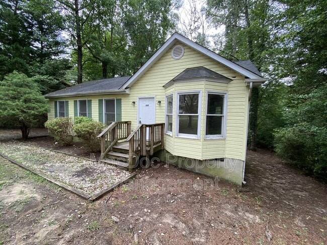 Building Photo - 507 Montgomery Dr