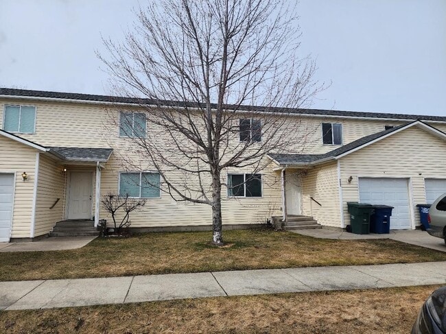 Building Photo - 311 N Handy St