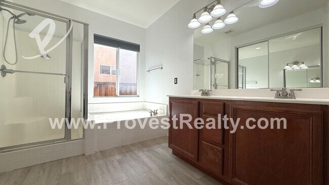 Building Photo - 9172 Ocotillo Ave