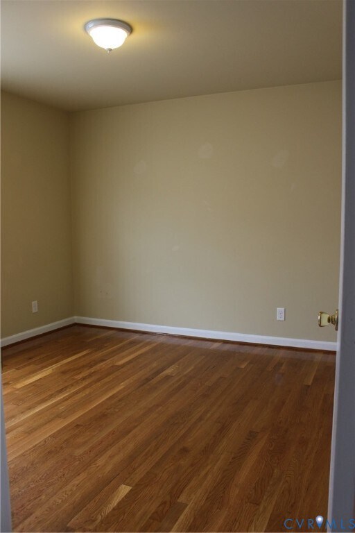 Building Photo - 110 Dupuy Ave