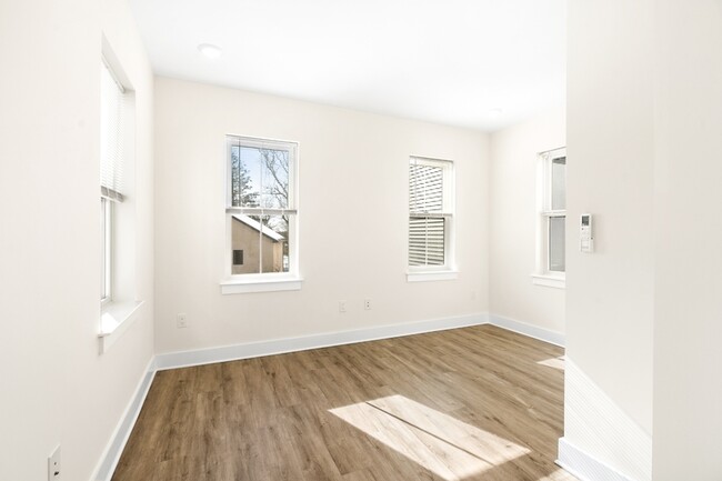 Building Photo - 6830 Ridge Ave