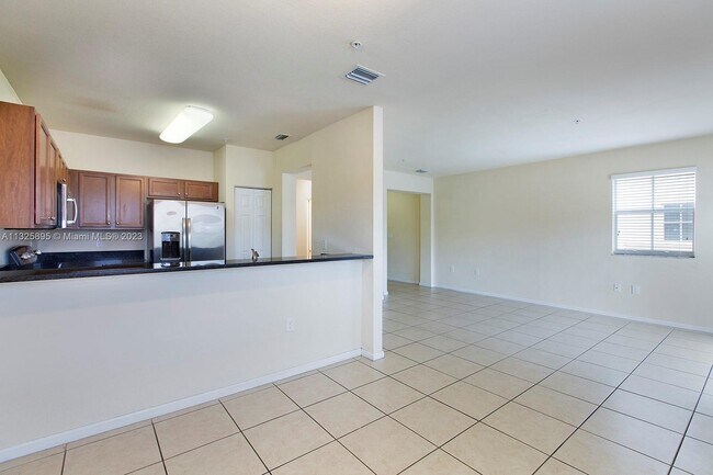 Building Photo - 8760 NW 97th Ave