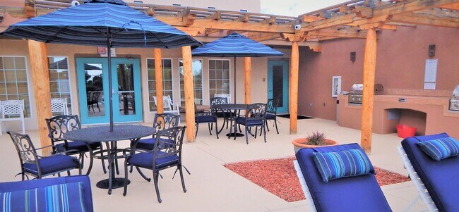 Building Photo - 2210 Miguel Chavez Rd
