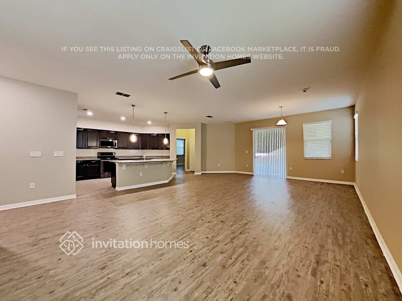 Building Photo - 2316 Avellino Ave