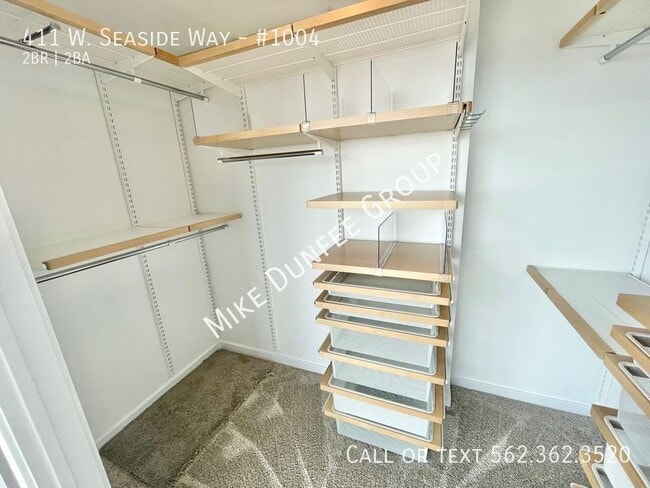 Building Photo - 411 W Seaside Wy