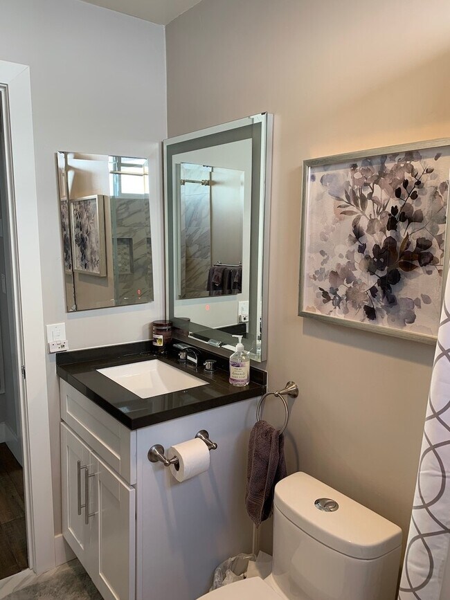 Building Photo - DEL CERRO SINGLE LEVEL DETACHED 3BR/2BA HO...