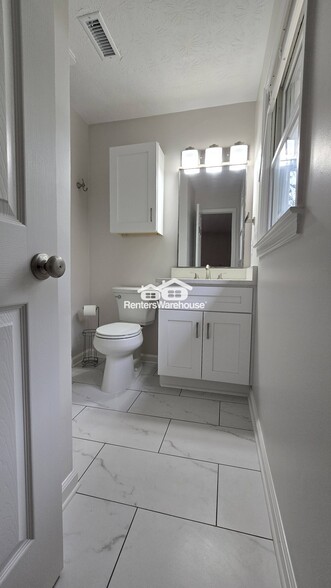 Building Photo - 3437 Stanford Cir