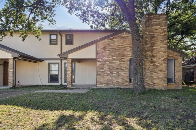 Building Photo - 1624 Brown Trail