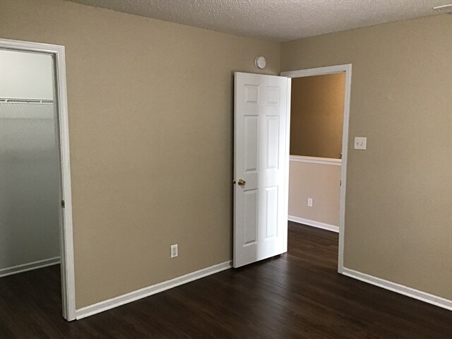 Building Photo - 8838 Squire Boone Ct