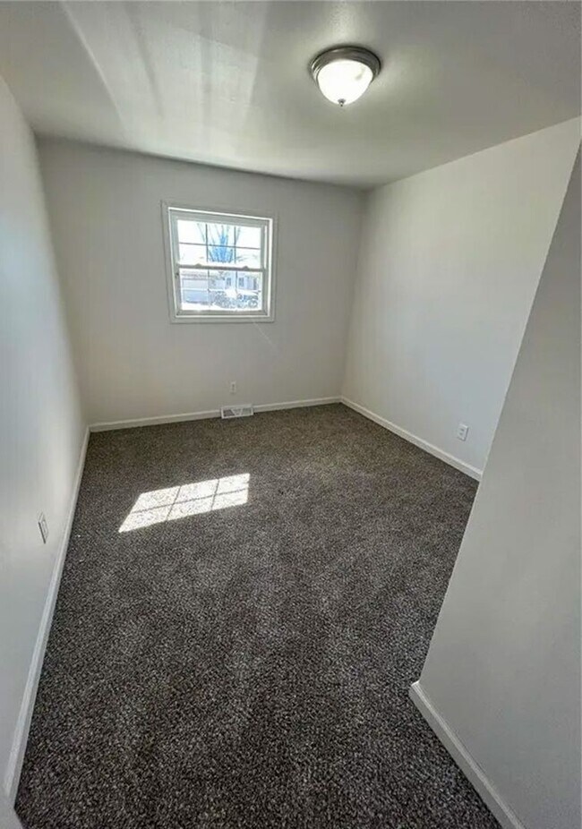 Building Photo - For Lease