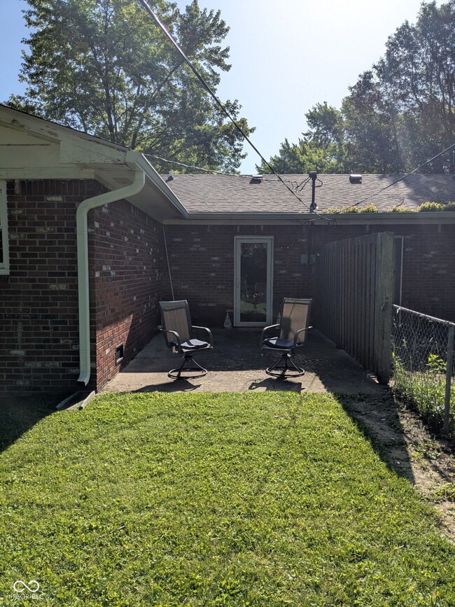 Building Photo - 7718 Southfield Dr