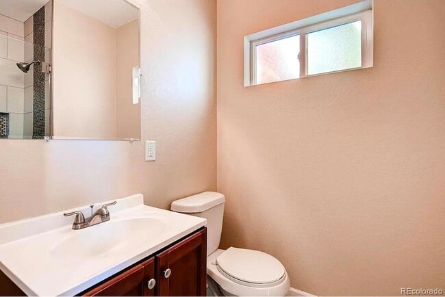 Building Photo - 3145 Josephine St