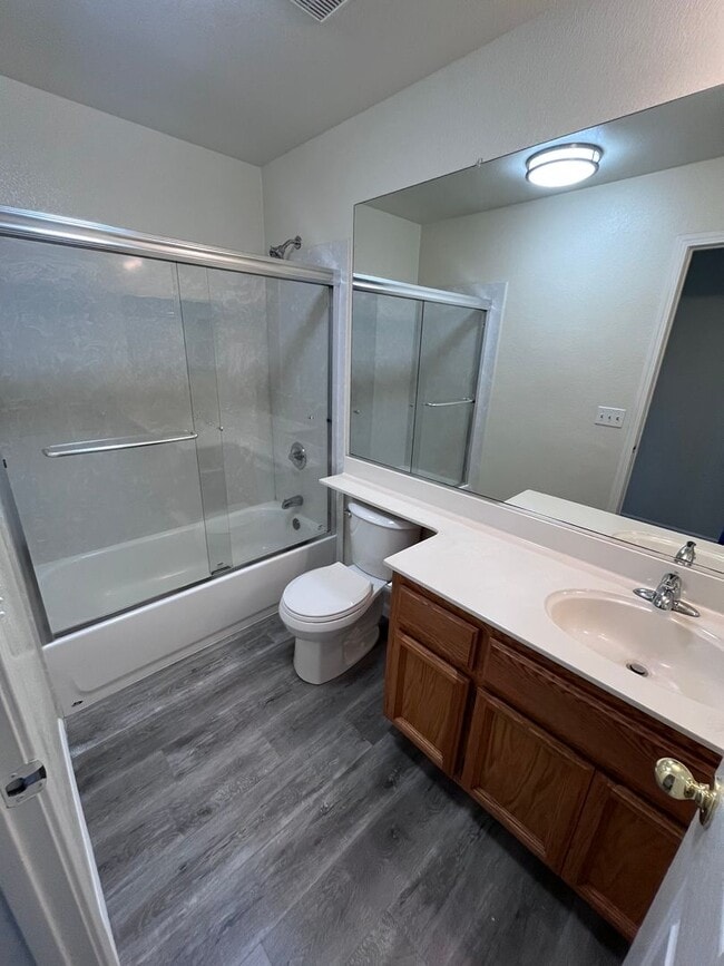 Building Photo - NICE UPDATED HOME IN ELK GROVE!!