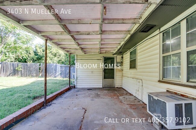 Building Photo - 3403 N Mueller Ave