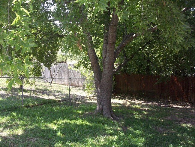 Building Photo - Available July 14,2026