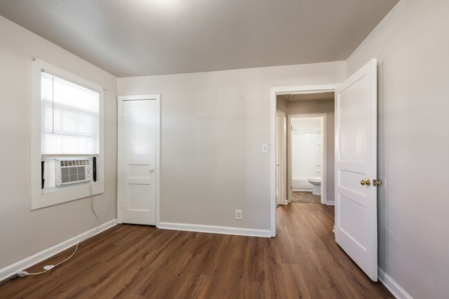 Building Photo - 1018 Navaho Pl