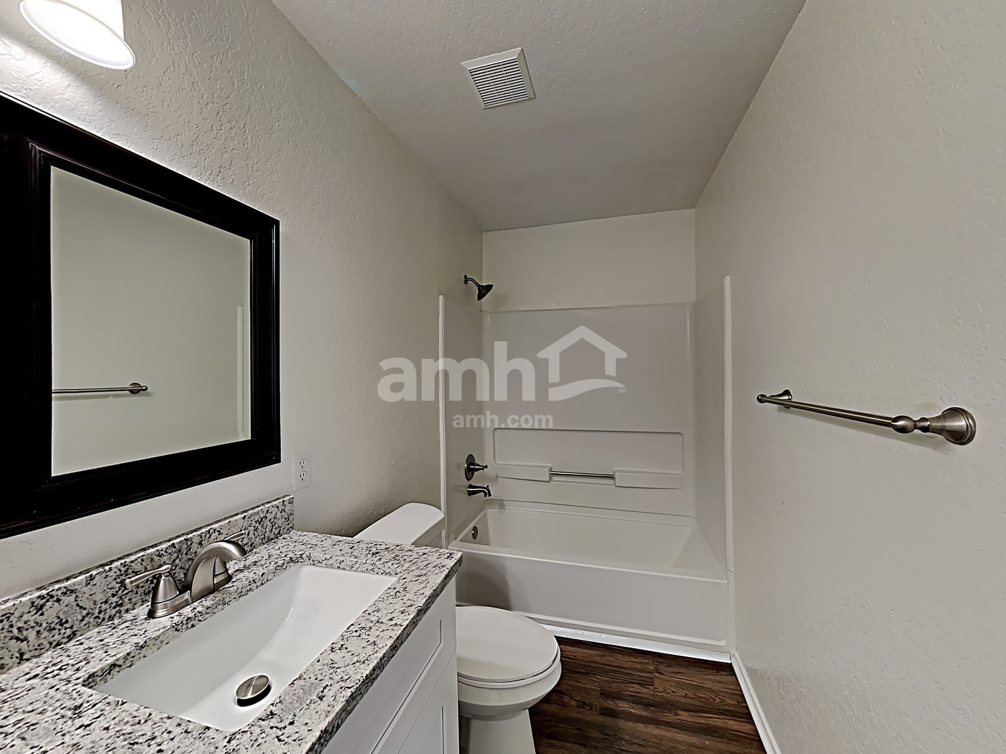 Building Photo - 9210 Laguna Falls