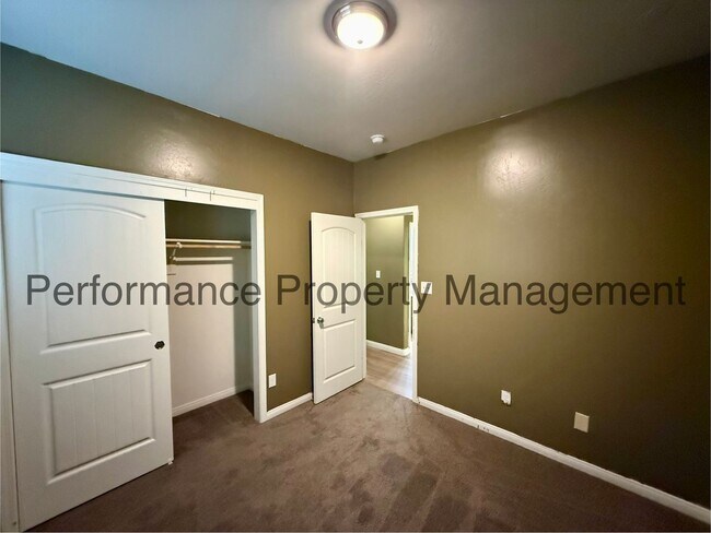 Building Photo - 7010 Olen Arnold Ave