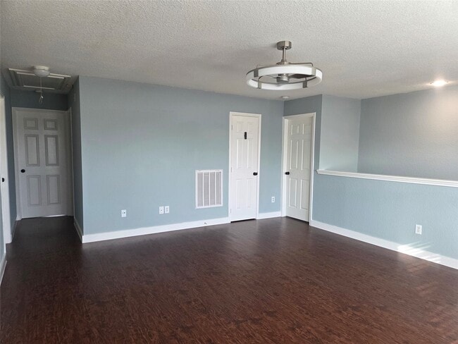Building Photo - 9526 Heflin Colony Dr