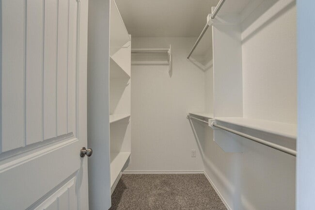 Building Photo - 13308 Avenue V