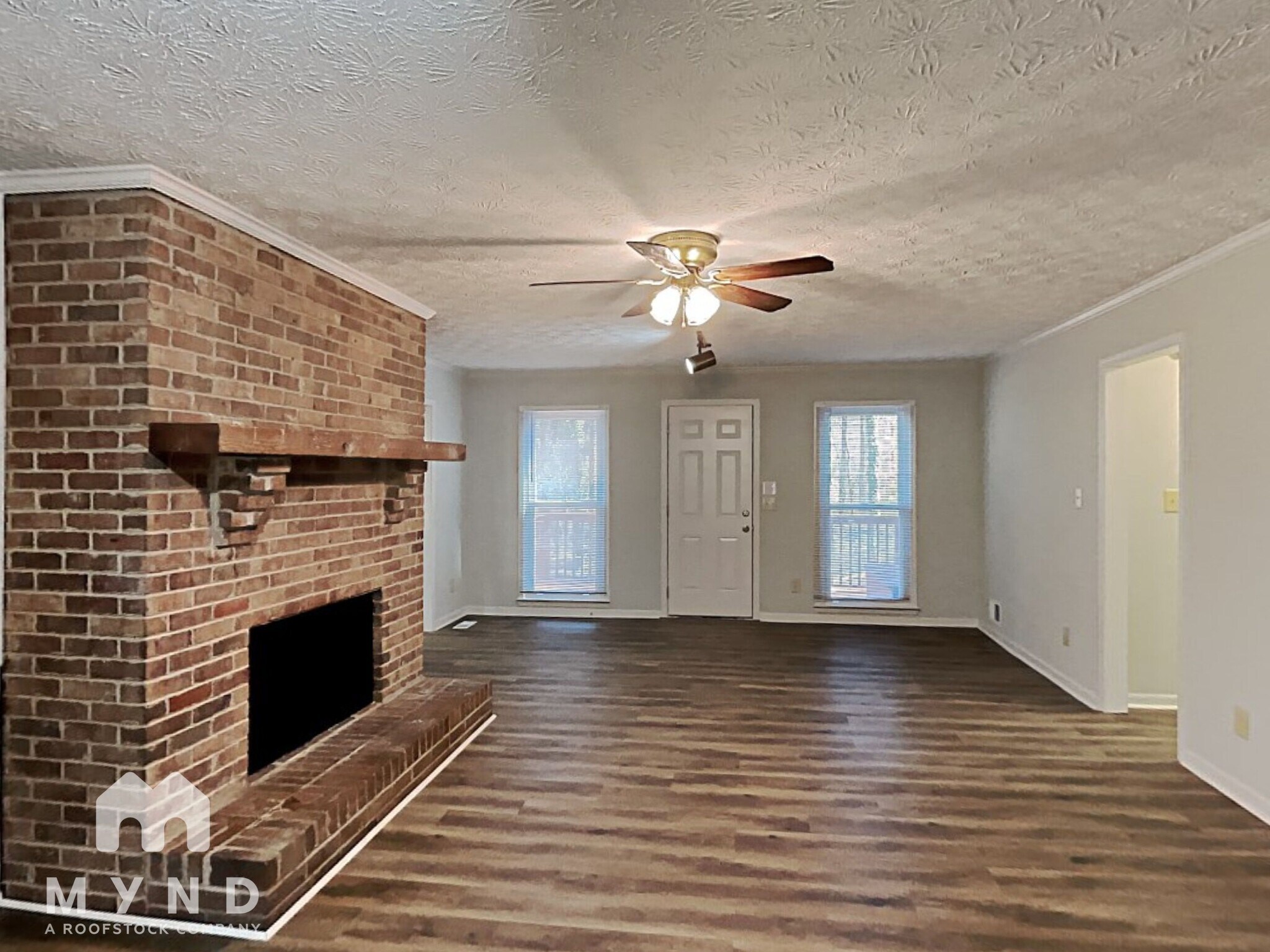 Building Photo - 610 Ponderosa Ct