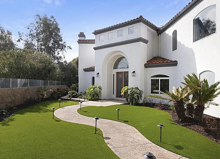 Building Photo - 14710 Via del Canon