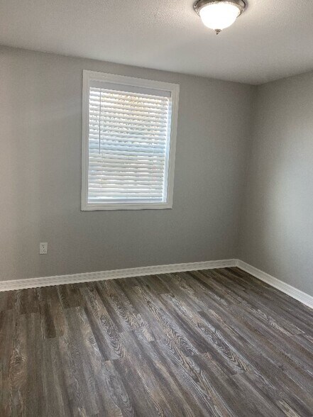 Building Photo - 13805 S Indian River Dr