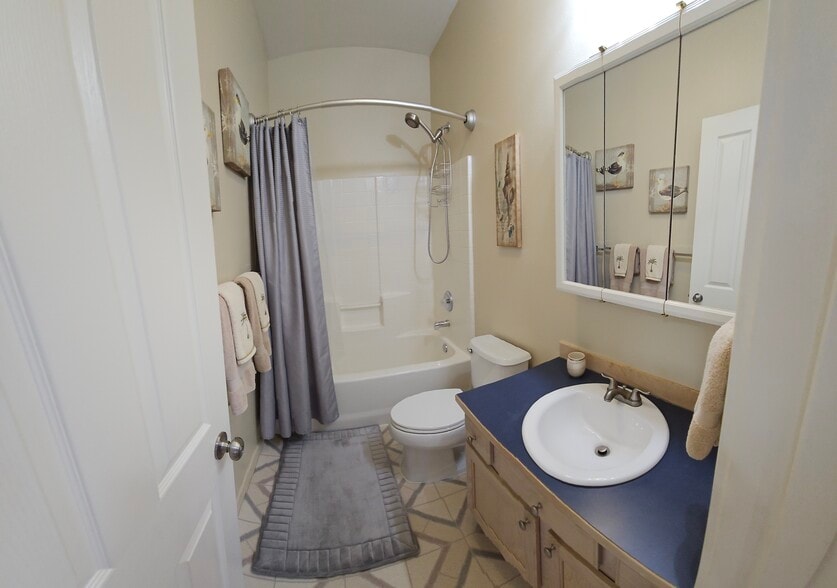 Building Photo - 3030 Lore Rd