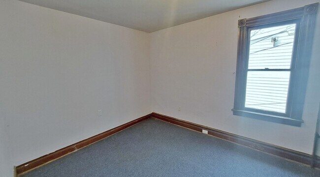 Building Photo - 233-235 Centennial Avenue