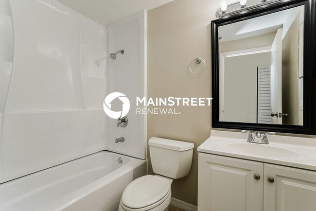 Building Photo - 3 Bedroom Pet-Friendly Home in Cape Coral, FL with Main Street Renewal