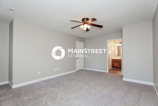 Building Photo - 3 Bedroom Pet-Friendly Home in Cornelius, NC with Main Street Renewal
