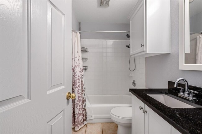 Building Photo - 3413 Ruby Red Dr