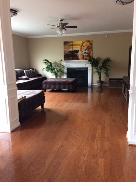 Building Photo - 1416 Beech Hollow Ct