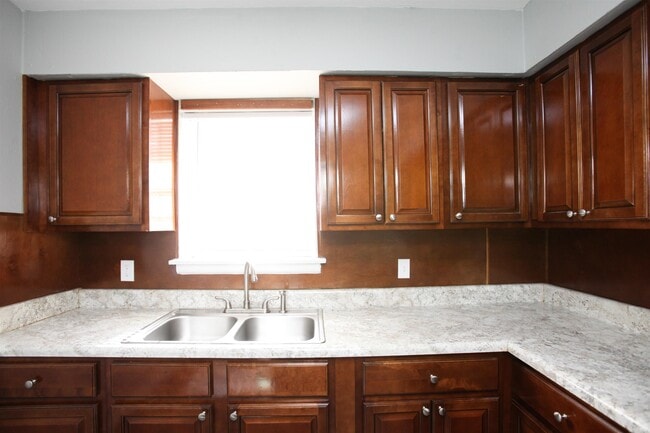 Building Photo - 4501 W 29th St