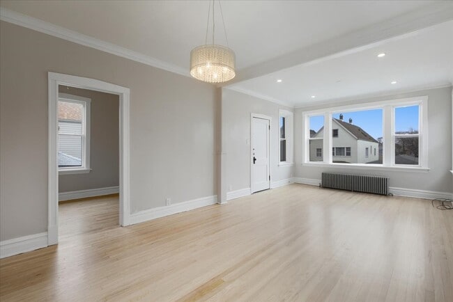 Building Photo - 4554 S Washtenaw Ave.