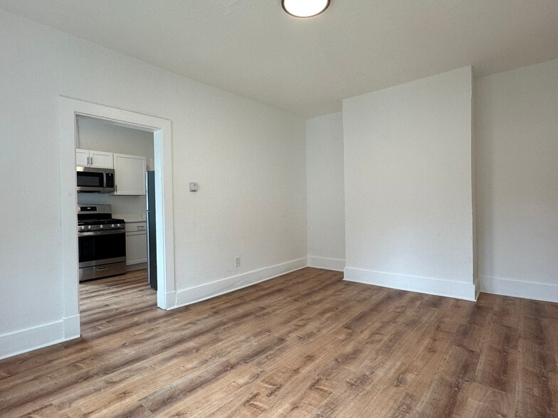 Building Photo - 21 Howard St