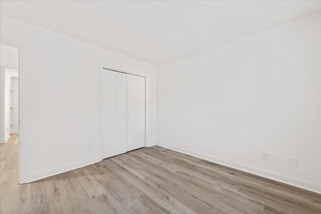 Building Photo - 1513 Briar Creek Rd