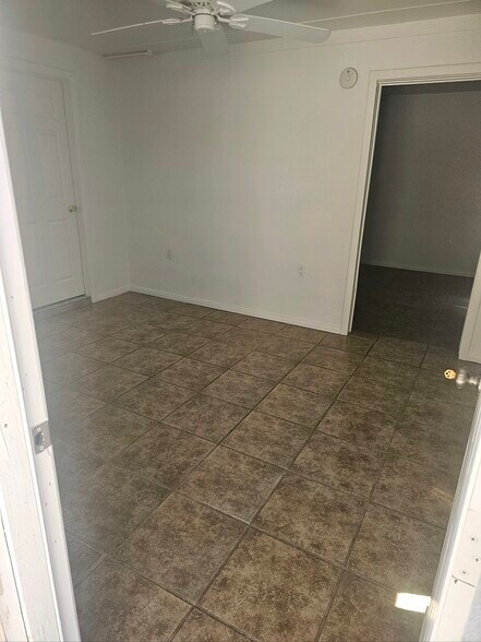 Building Photo - 61080 Azania Ave