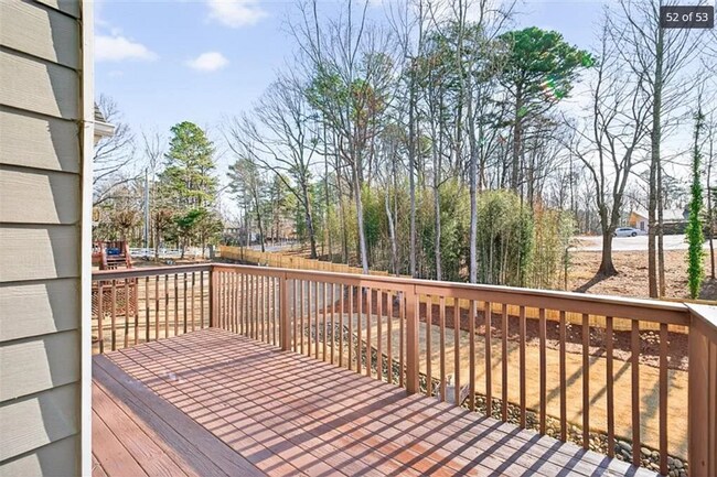 Building Photo - 5 Bed 4 Bath Multi Family House