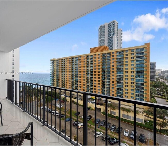 Building Photo - 2401 S Ocean Dr