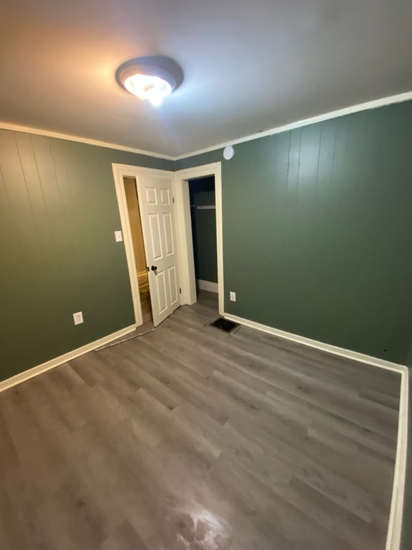 Building Photo - 641 Burlington St