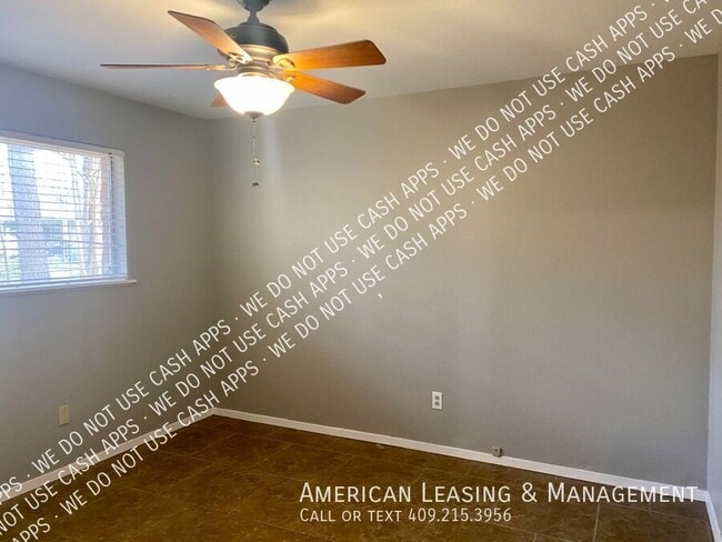 Building Photo - 10 Woodhaven Ct