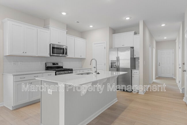 Building Photo - 211 Backstay Ln