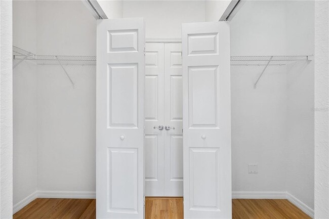 Building Photo - 2532 Grand Central Pkwy